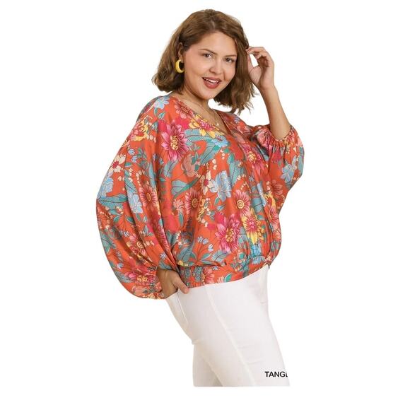 Umgee Plus size Blouse Flowers Dolman Sleeve Size 1X - Picture 2 of 10